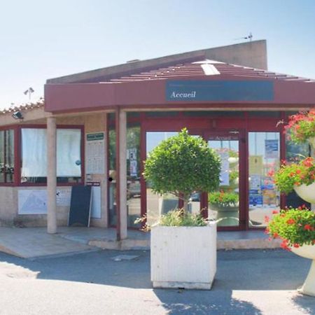 Celine Mobil Home بورت-لا-نوفيل المظهر الخارجي الصورة