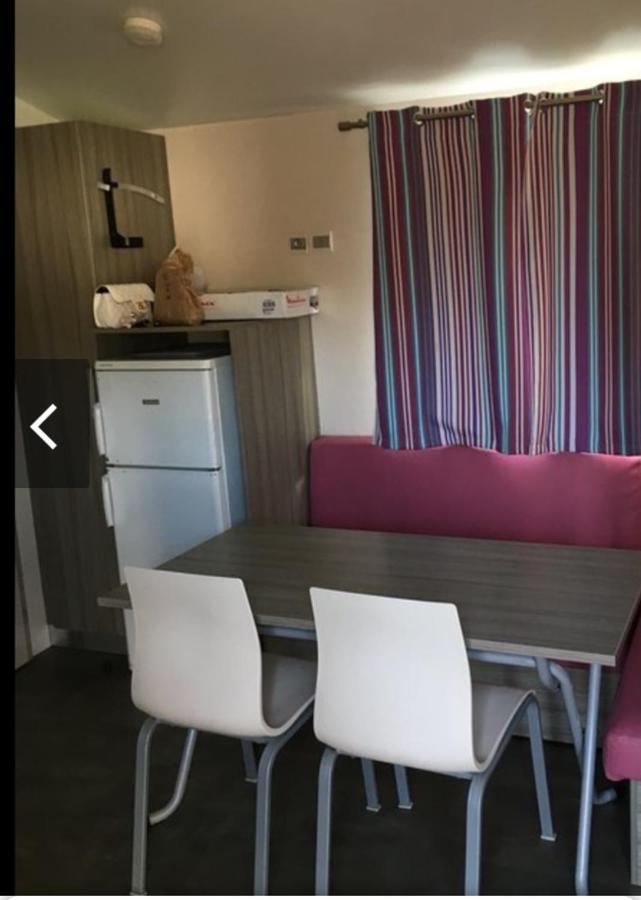 Celine Mobil Home بورت-لا-نوفيل المظهر الخارجي الصورة